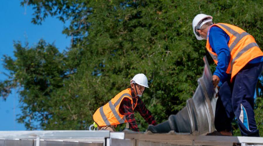 Professional gutter cleaning in Gilboa, WV